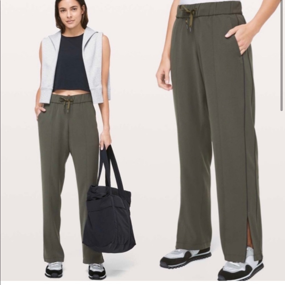 LULULEMON ON THE RIGHT TRACK Track Pant